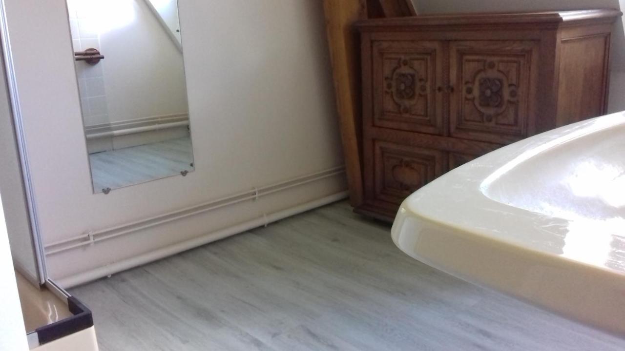 Gite Les Vignettes Bourgeauville Kültér fotó